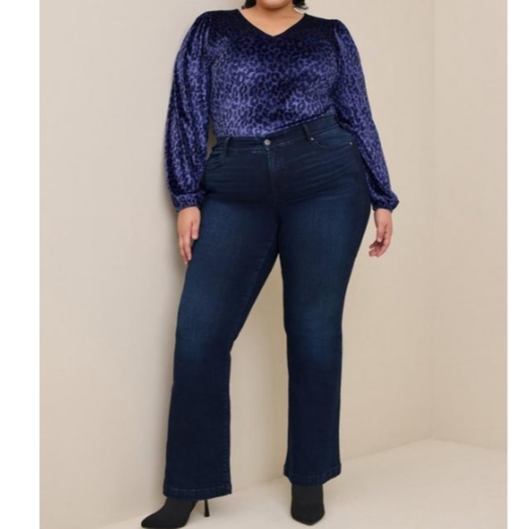 Torrid Leopard Cheetah Stretch Blue Velvet V-Neck Long Sleeve Bodysuit 2X 3X 4X - Picture 5 of 11